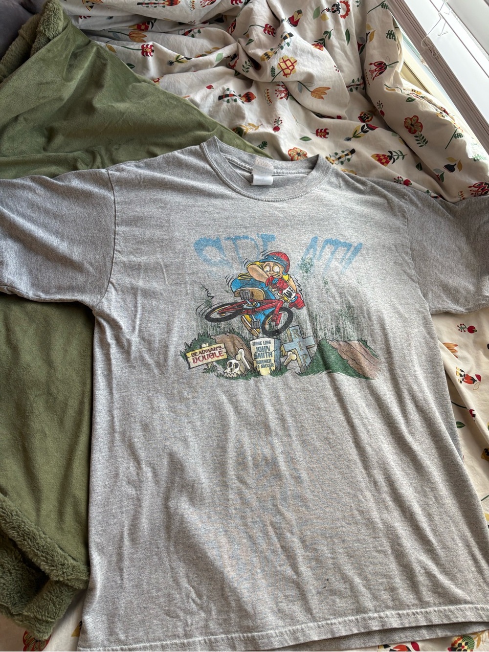 Gildan Light Gray Kids BMX Graphic Tee with Red & Blue Accents